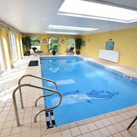 Dunmow Guest House Грейт-Данмоу Экстерьер фото