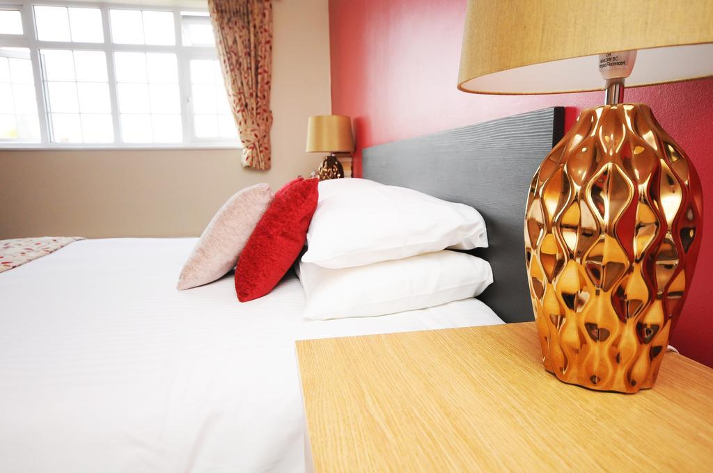 Dunmow Guest House Грейт-Данмоу Экстерьер фото
