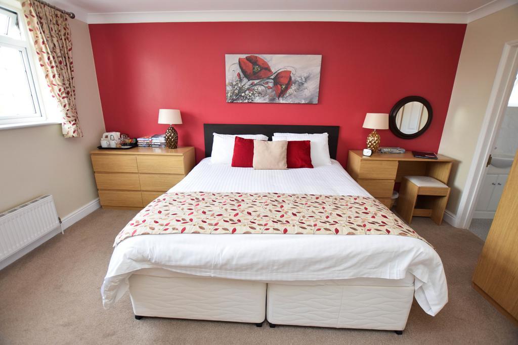 Dunmow Guest House Грейт-Данмоу Экстерьер фото